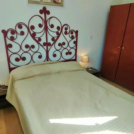 2 Pieces A Avec Wifi Et Parking - Fr-1-234-24 Cauterets